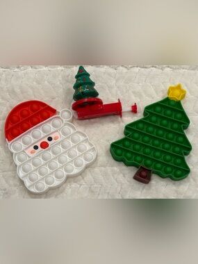 Holiday Pop-It Fidget Toy Set - Santa & Green Christmas Tree & Spinner Toy